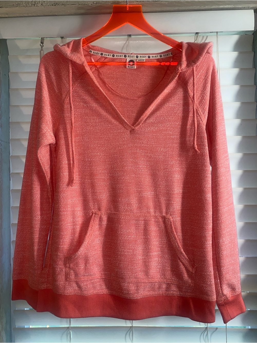 Roxy Coral Pink V‑Neck Hooded Pullover